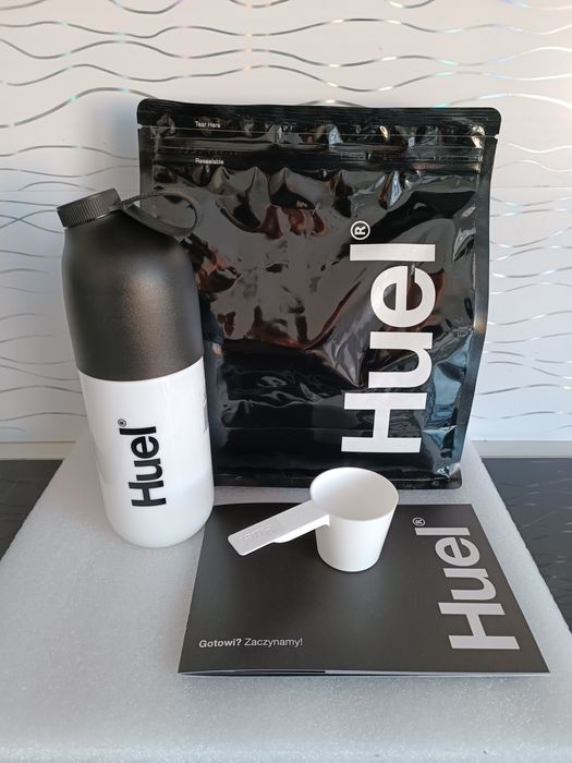 Huel Black Edition słony karmel + shaker i miarka