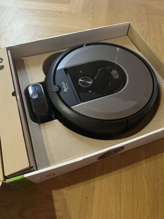 iRobot roomba i7