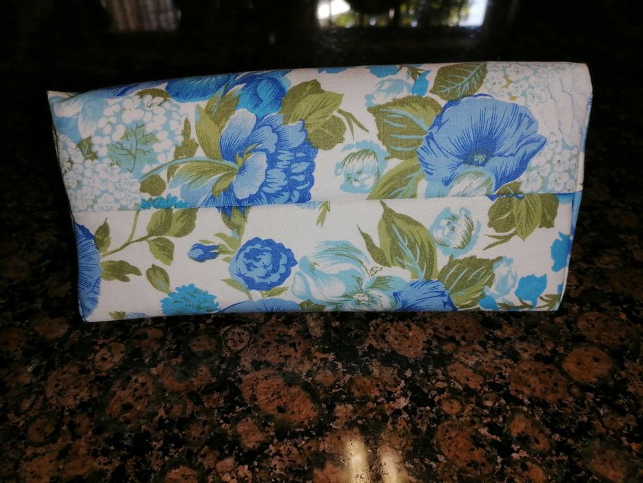Bolsa necessaire estampado florido 02