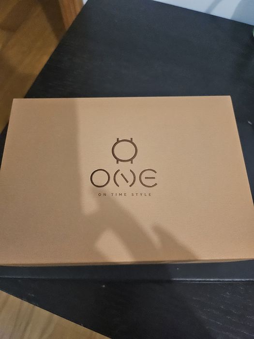 Relógio ONE Watch Company