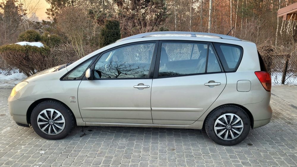 Toyota Corolla Verso 2.0 D4D
