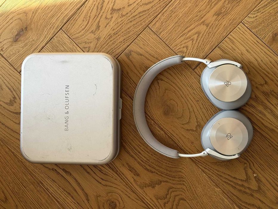 Навушники Bang & Olufsen Beoplay H95 Silver чудовий стан, фірмовий кейс