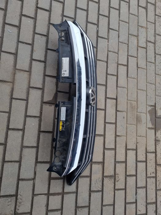 Gril atrapa Vw Jetta a7