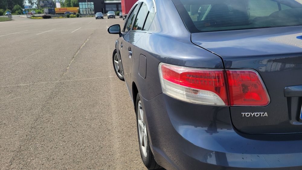Toyota Avensis 2010 VIN SB1BG76L90E044715 фото оголошення 8 з 16