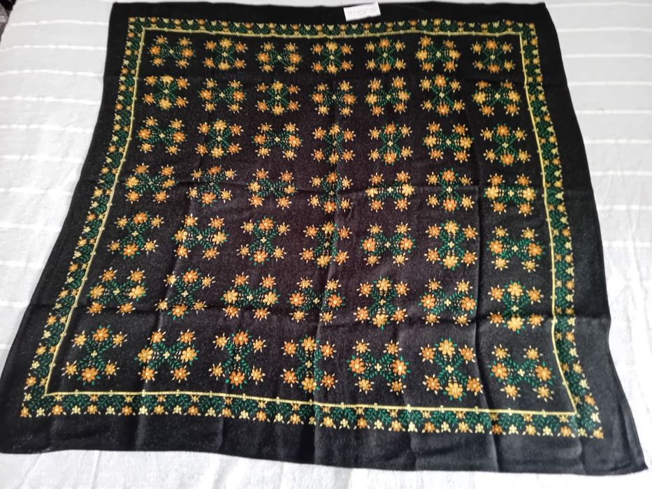 Lenço para Folclore