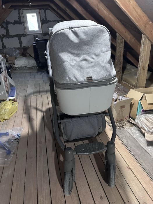 Коляска 0+ і до 5-6 міс