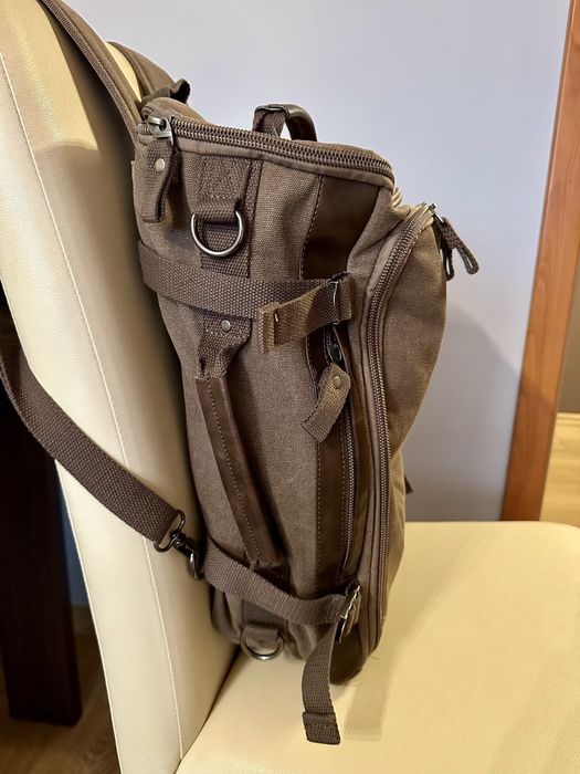 Plecak męski z funkcją torby.