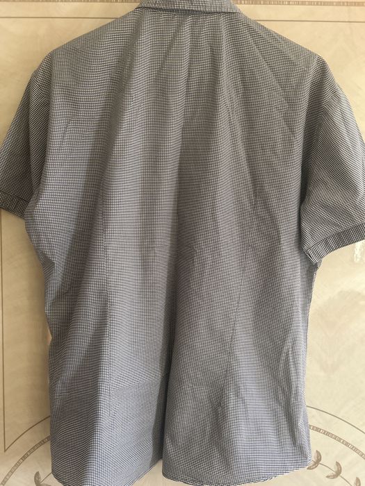 Чоловіча сорочка в міленьку клітинку