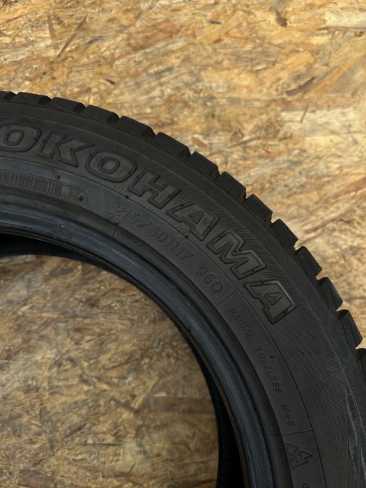 Зимові шини 215/60R17 96Q YOKOHAMA GEOLANDAR i/T-S.гума резина шини.