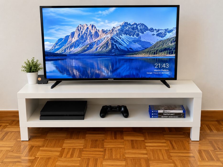 Móvel de TV branco – 25€ or Hack
