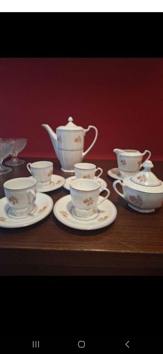 Conjunto em loiça de café em estado      Vista Alegreimpeck