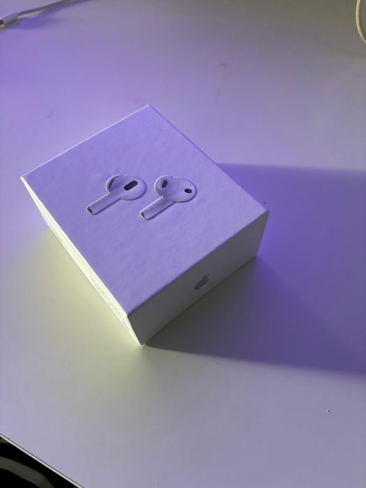 Apple AirPods 3 Pro