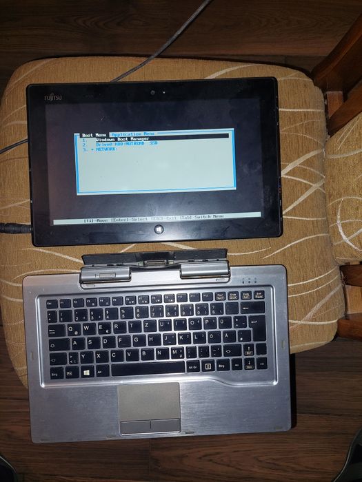 Toshiba acer fujitsu