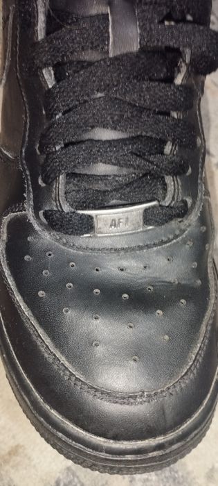 Продам nike air force.