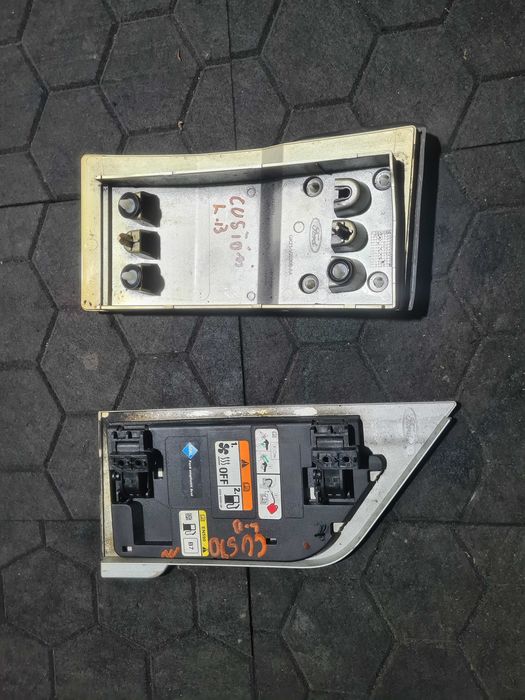 Ford Transit Custom lift klapka wlewu paliwa zaślepka pod wlew AdBlue
