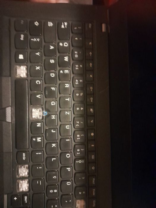 Laptop ThinkPad estragado