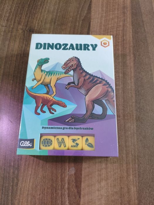 Albi kostki bystrzaka Dinozaury