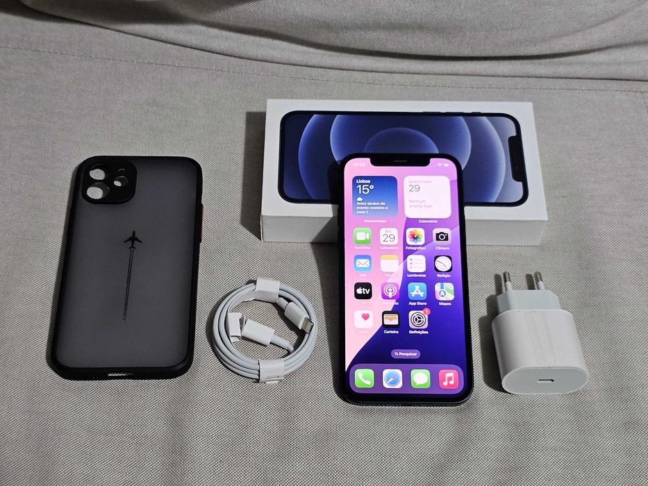 Iphone 12 128Gb.  Muito bom.