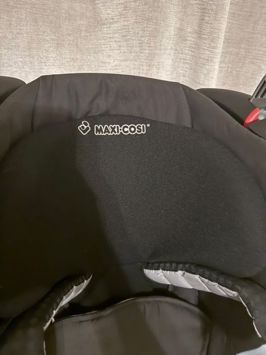 Дитяче автокрісло