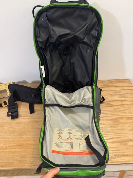 Kit Completo Avalanche Freeride: Mochila ABS + Pá + Sonda + Extras