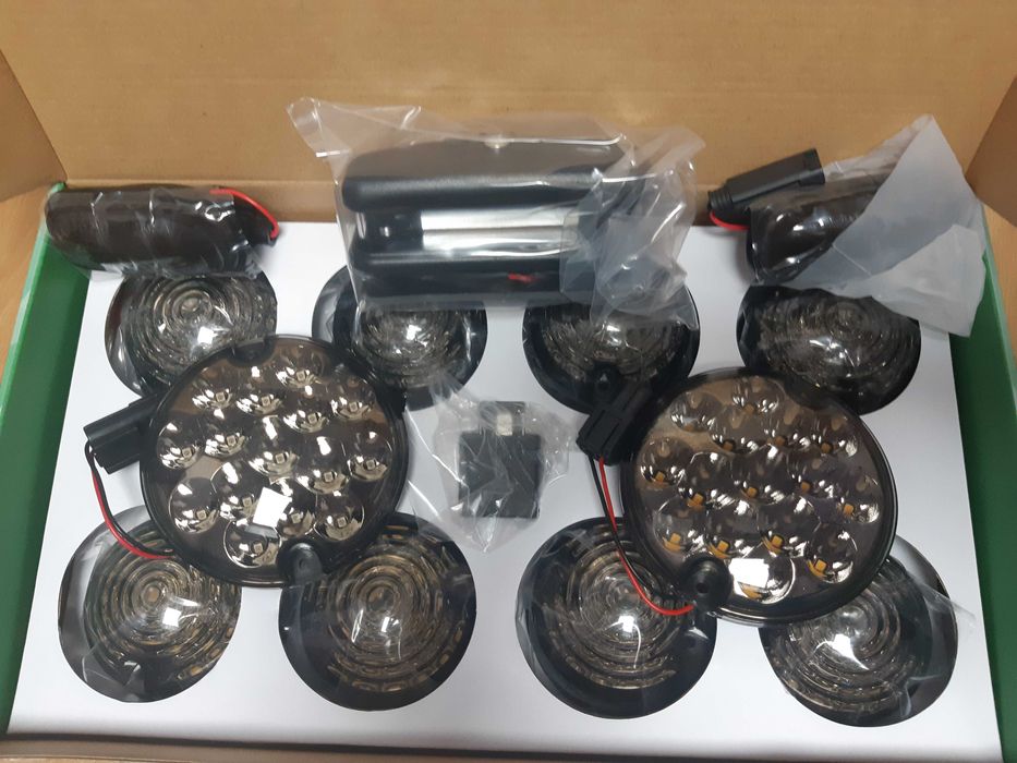 Kit completo farolins LED Defender piscas farois