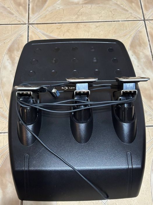 Logitech g29 ігровий комплект, руль, педалі, коробка передач