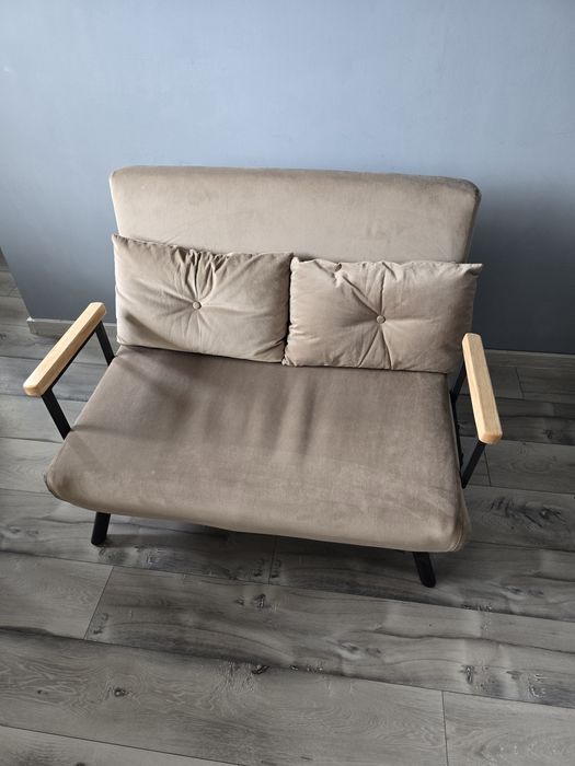 Sofa rozkładana z funkcją spania