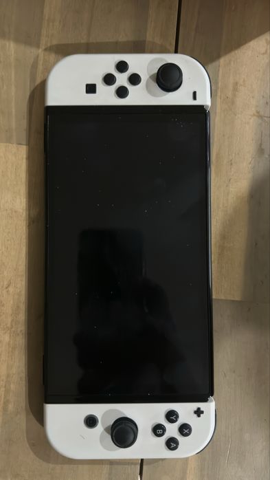 Nintendo Switch oled   Como nova !