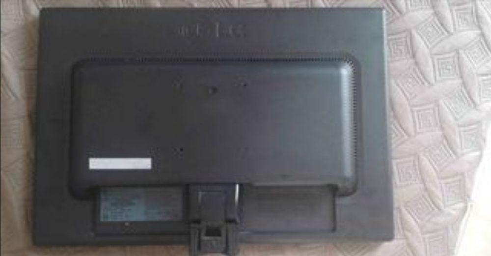 LG Flatron W1942S-PF Monitor64297461914626121