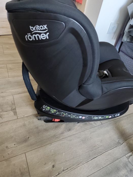 Britax Romer Dualfix 2R 0-18 kg
