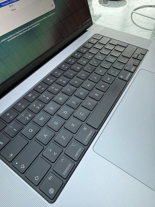 Macbook Pro M1 16''