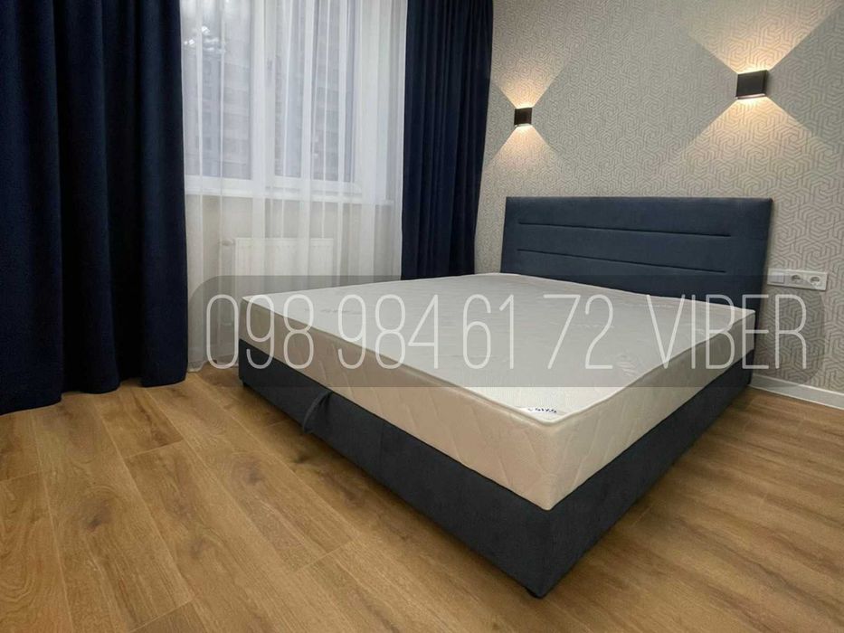 Кровать "Подиум 25" 160х200 с матрасом и механизмом