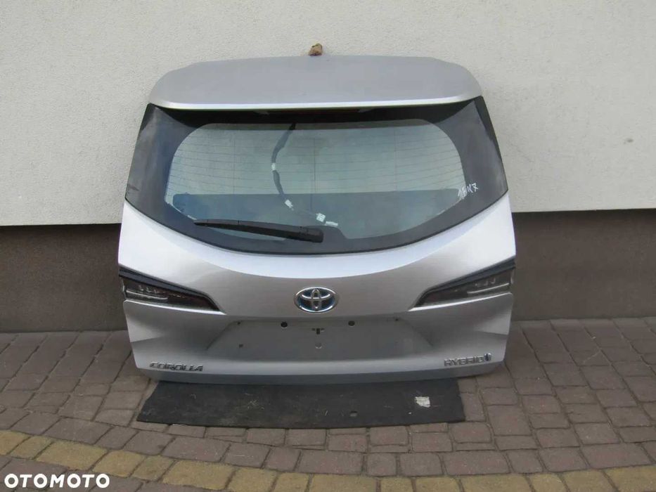 Szyba Klapy Tył Toyota Corolla E21 Kombi 19 26R