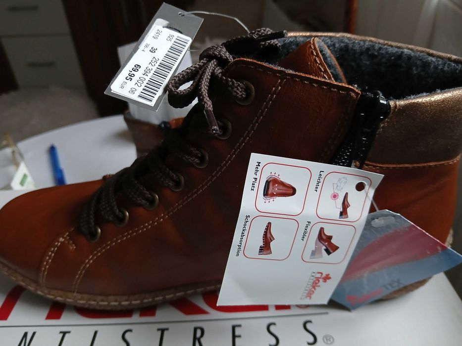 Женские ботинки новые Rieker р.39