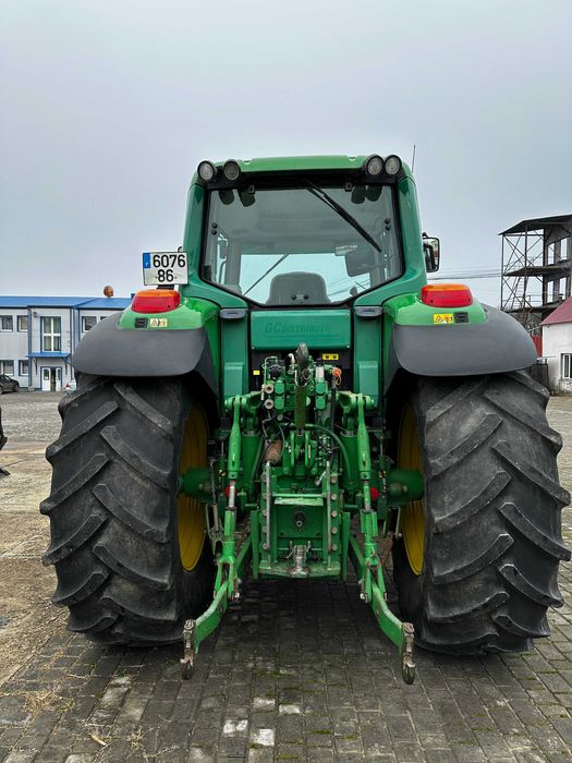 Трактор John Deere 6820 - 2003рік
