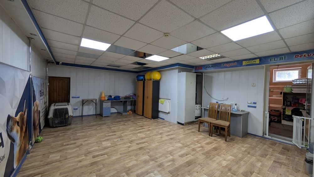 Здається в оренду комерційне приміщення по вул. Української Дивізії