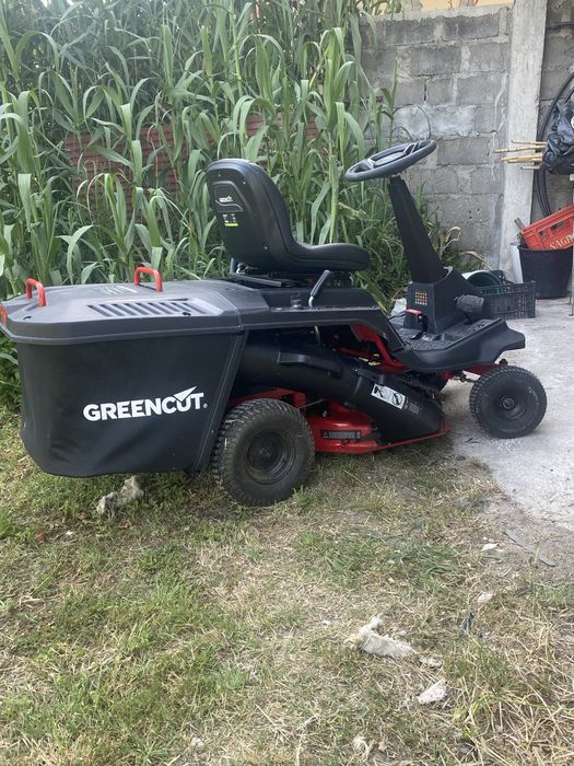Vendo tractor corta relva com 4 meses