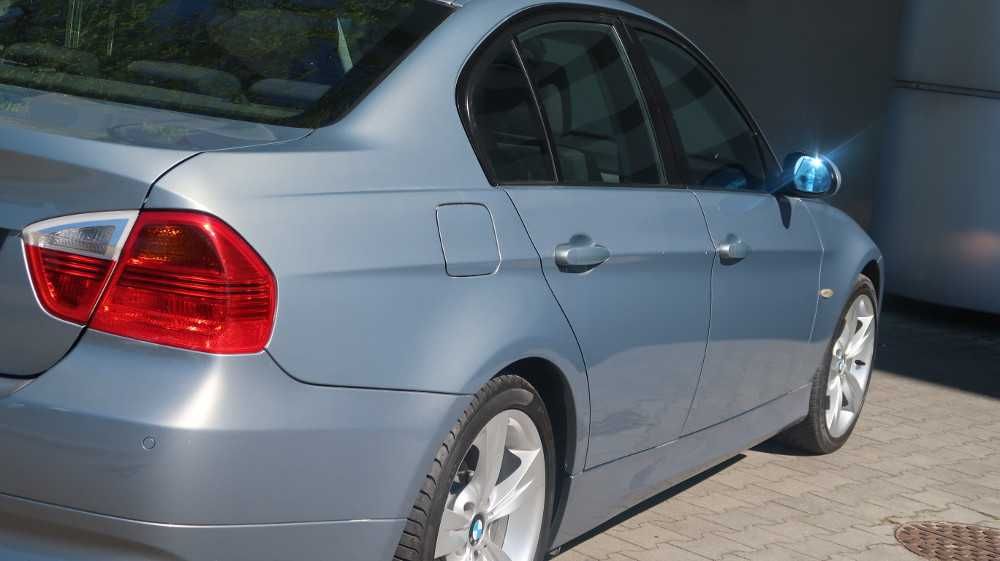 BMW E 90 318 stan bardzo dobry