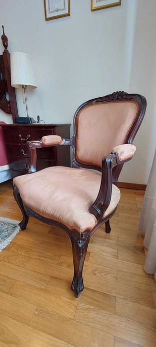 Cadeira senhorinha de quarto