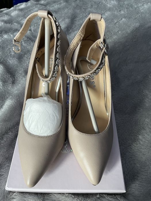 Туфлі жіночі Erisses бежеві натуральна шкіра 950-22DT 33