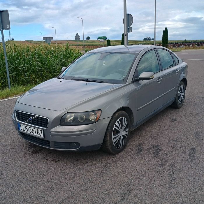 Volvo S40
