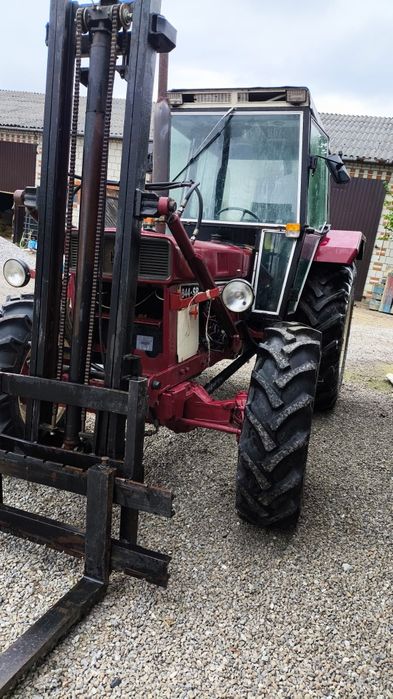 CASE Inernational 844sb