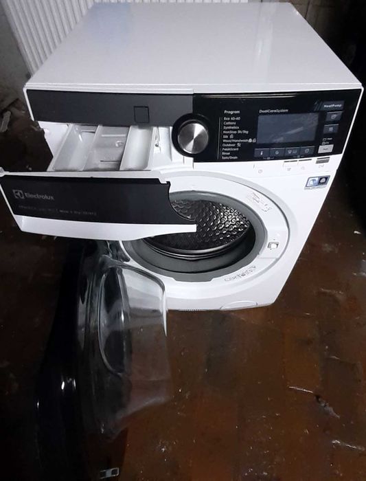 PRALKO-SUSZARKA ELECTROLUX perfectcare seria 900 pompa ciepła gwarancja BDB