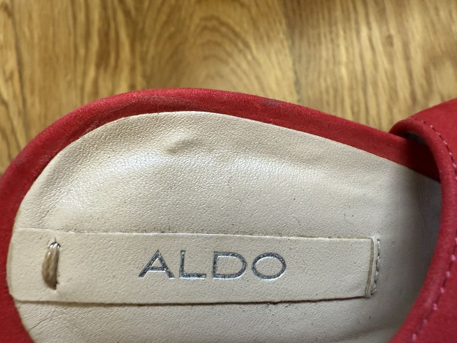 Sandálias Aldo, em bom estado