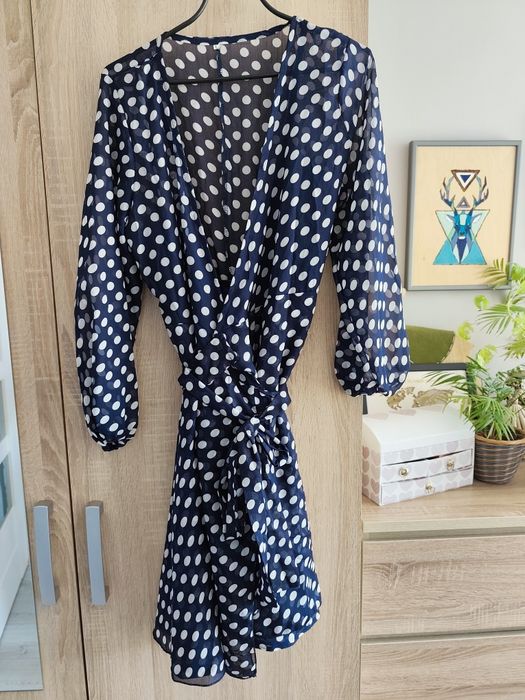 Sukienka a la kimono w grochy
