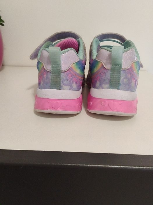 Buty skechers rozm 33