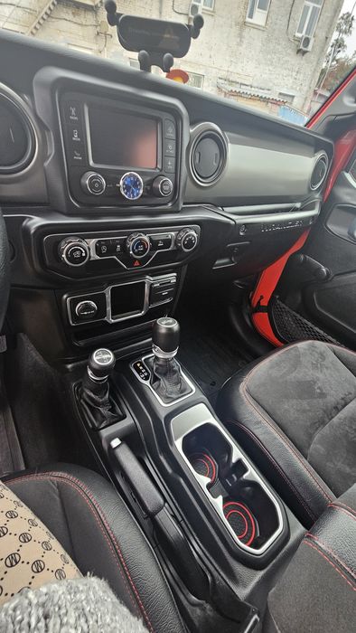 Продам Jeep Wrangler
