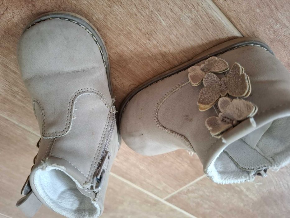 Botas menina tamanho 20 - 21 [BARATO]