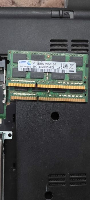 Ноутбук Acer Aspire 7250 (17.3", 8GB RAM)