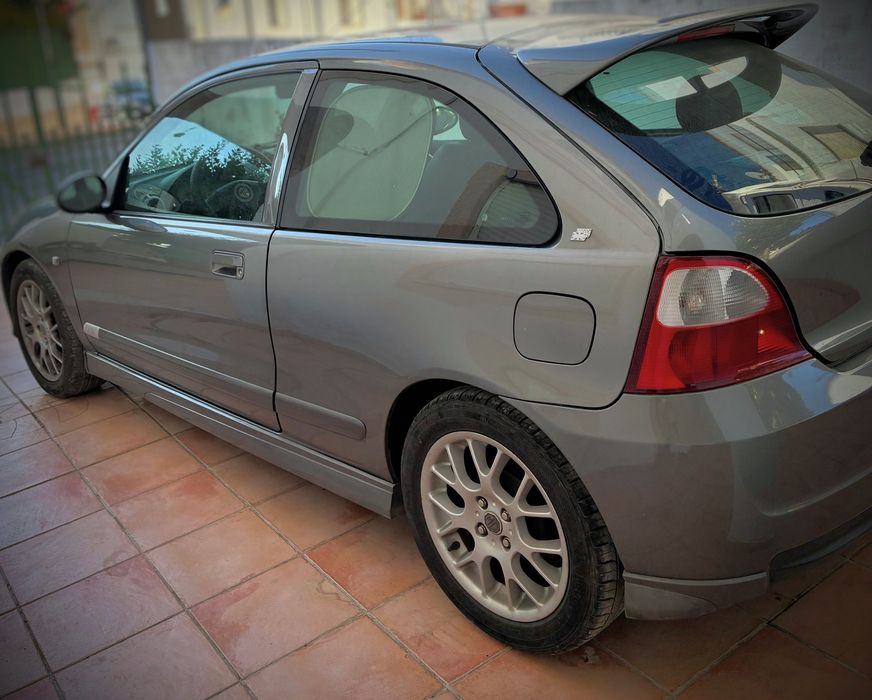 Automóvel MG ZR+ 1.4 96.000km